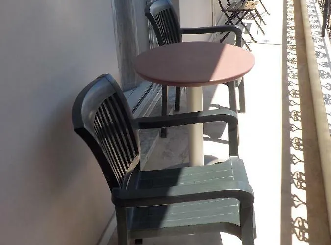 *oi.ko House* *